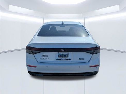 Used 2023 Honda Accord Touring image 4