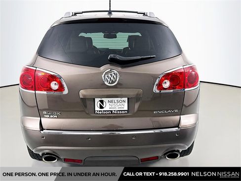 Used 2012 Buick Enclave Leather w/ LPO, Cargo Convenience Pkg image 6