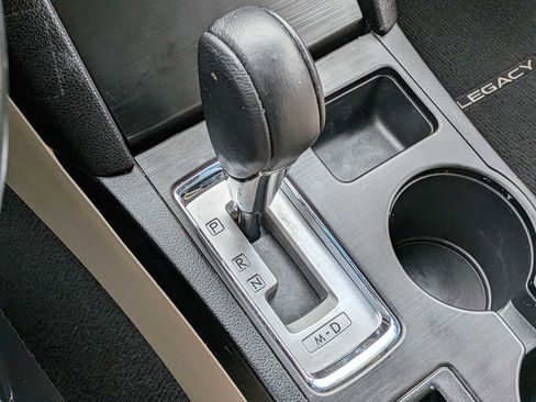 Used 2016 Subaru Legacy 2.5i Limited image 31