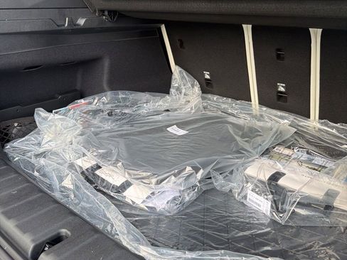 New 2026 BMW X2 xDrive28i w/ Convenience Package image 10