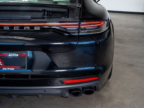 Used 2023 Porsche Panamera Platinum Edition image 28