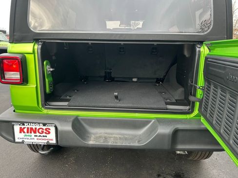 New 2025 Jeep Wrangler Sport S image 24