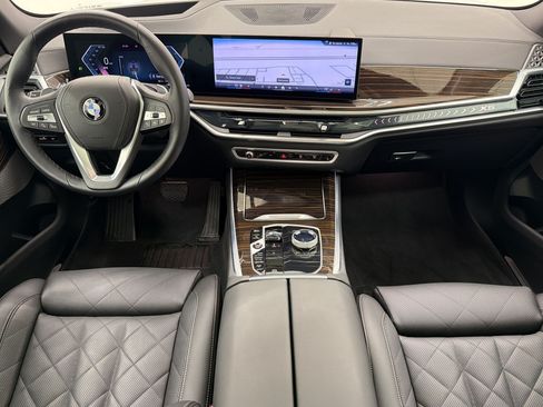 Used 2026 BMW X5 xDrive40i w/ Executive Package AWD/4WD image 16