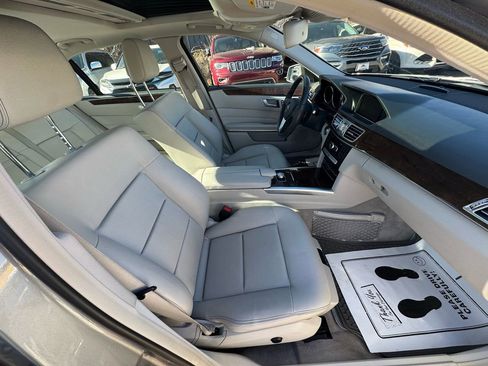 Used 2014 Mercedes-Benz E 350 4MATIC image 12