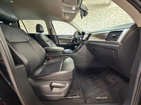 Used 2022 Volkswagen Atlas SE image 9