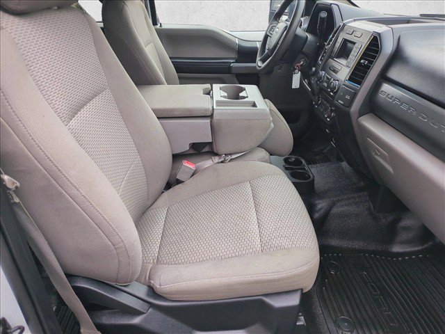 Used 2018 Ford F350 XLT w/ Camper Package AWD/4WD image 19