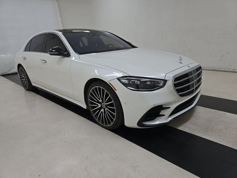 Used 2021 Mercedes-Benz S 580 4MATIC Sedan image 1