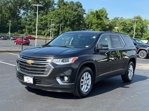 Used 2020 Chevrolet Traverse LT FWD image 8