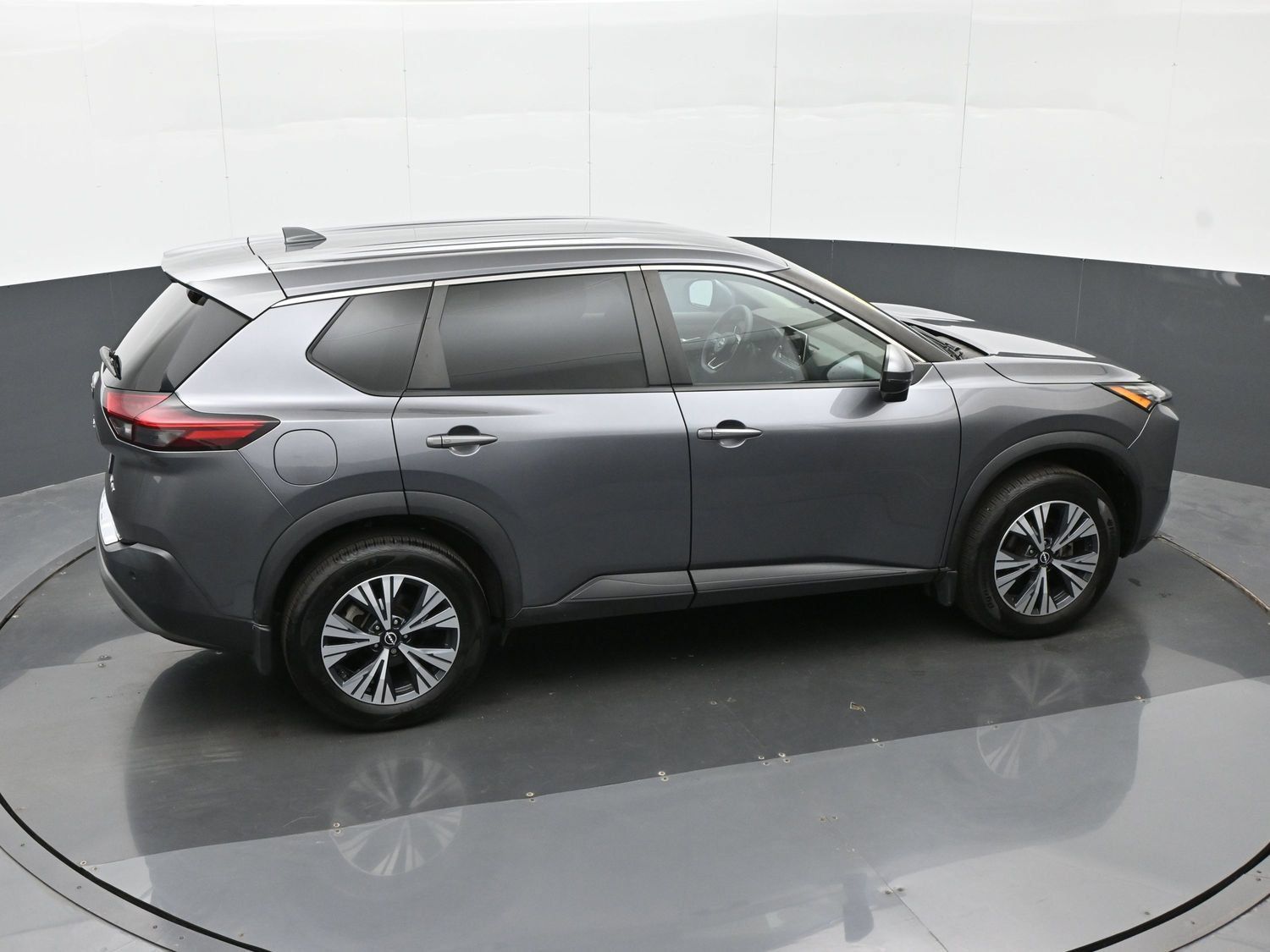 Used 2022 Nissan Rogue SV AWD/4WD image 32