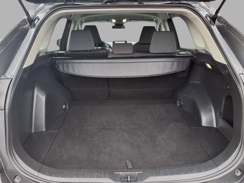 Used 2025 Toyota RAV4 XLE FWD image 24