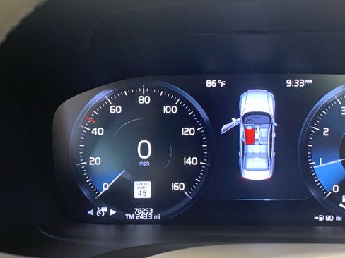 Used 2021 Volvo S60 T5 Momentum w/ Protection Package Premier FWD image 23