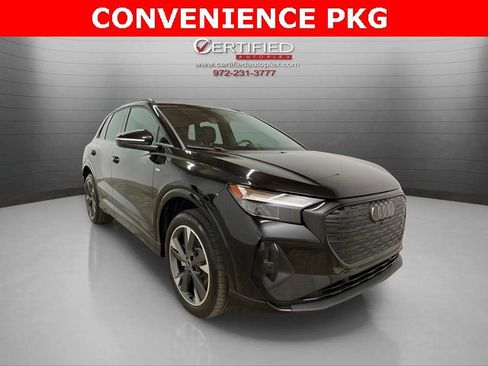 Used 2024 Audi Q4 e-tron Premium w/ Convenience Package image 3