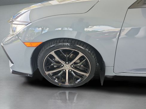 Used 2021 Honda Civic Sport Touring image 10