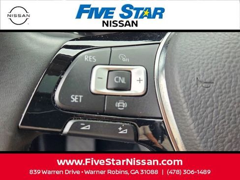 Used 2020 Volkswagen Jetta SE FWD image 25