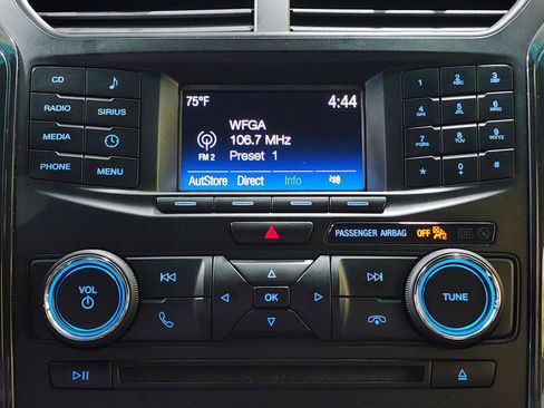 Used 2016 Ford Explorer XLT AWD/4WD image 20