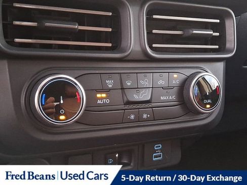 Certified 2022 Ford Maverick Lariat w/ Equipment Group 500A Standard image 24