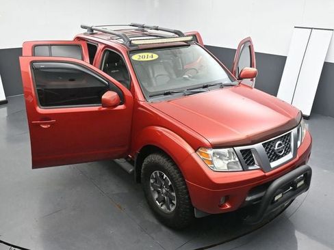 Used 2014 Nissan Frontier PRO-4X w/ Pro-4x Luxury Package image 34