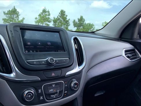 Used 2020 Chevrolet Equinox LS w/ LS Convenience Package FWD image 35