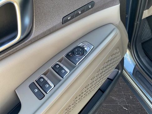 New 2026 Kia Carnival SX image 37