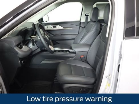 New 2026 Ford Explorer Active AWD/4WD image 26