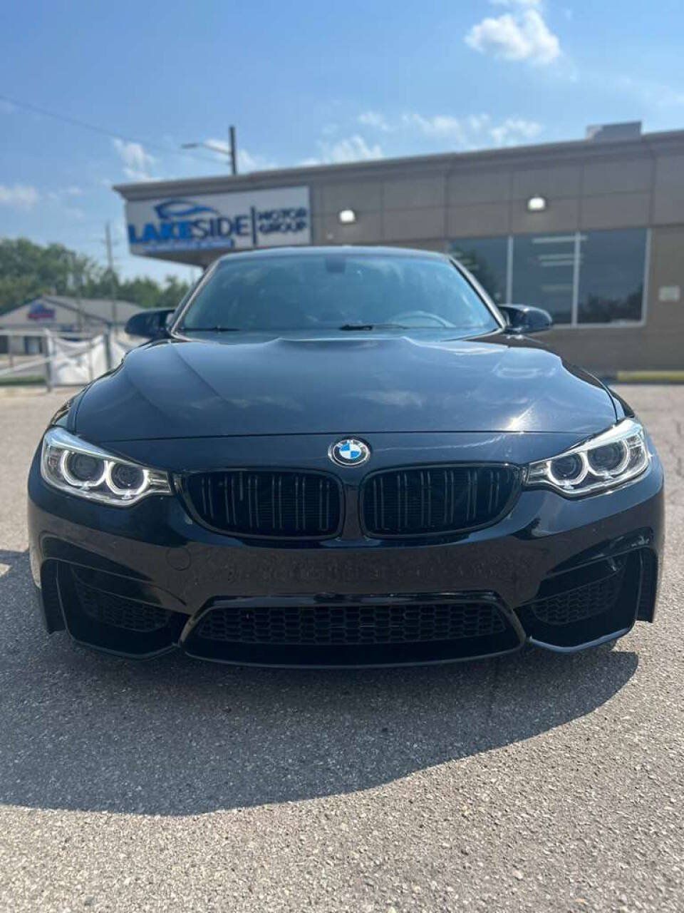Used 2015 BMW M3 RWD image 2