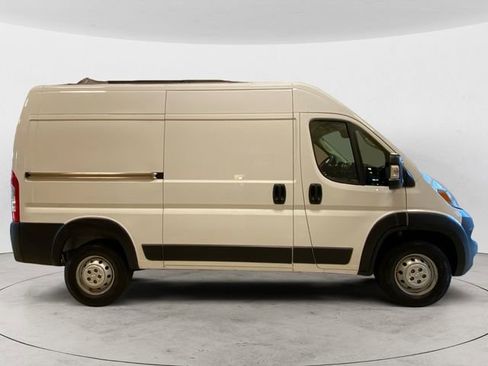Used 2023 RAM ProMaster 2500 w/ Interior LED Lighting Group image 7