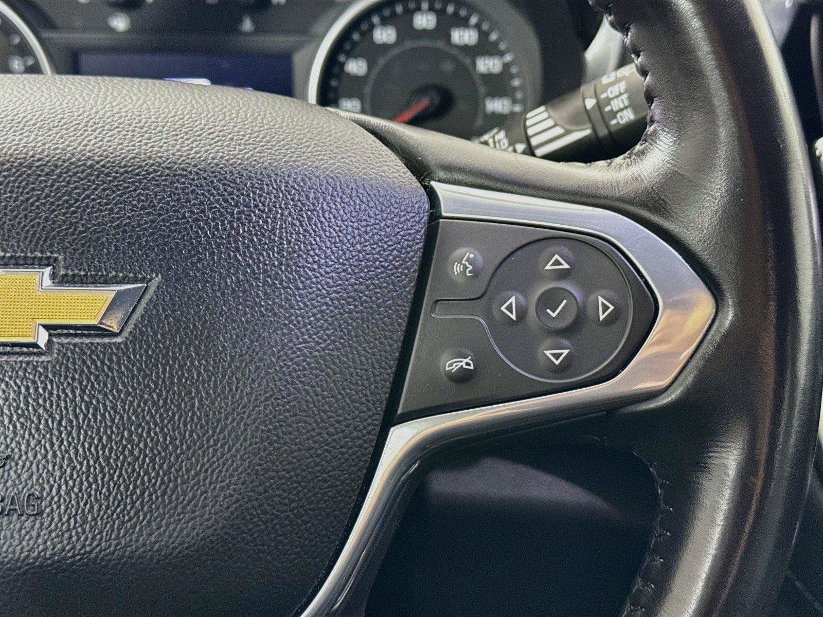 Used 2021 Chevrolet Traverse LT FWD image 18