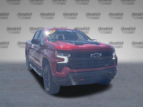 Used 2024 Chevrolet Silverado 1500 LT Trail Boss w/ Convenience Package II AWD/4WD image 3