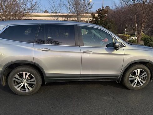 Used 2018 Honda Pilot EX-L image 10