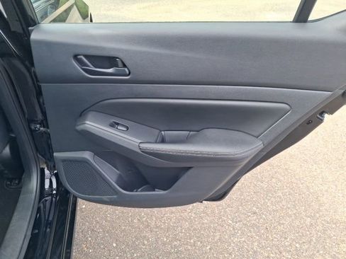Used 2025 Nissan Altima 2.5 SV FWD image 27