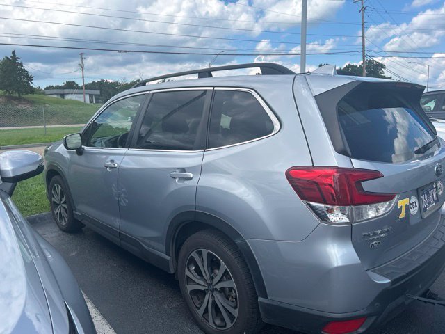 Used 2020 Subaru Forester Limited AWD/4WD image 5