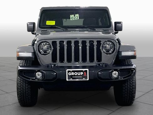 Used 2021 Jeep Wrangler Unlimited Sahara AWD/4WD image 3