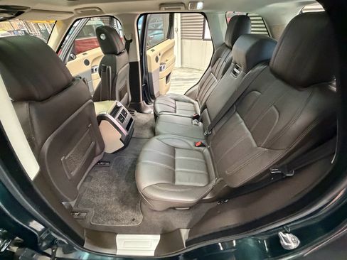 Used 2017 Land Rover Range Rover Sport HSE image 53