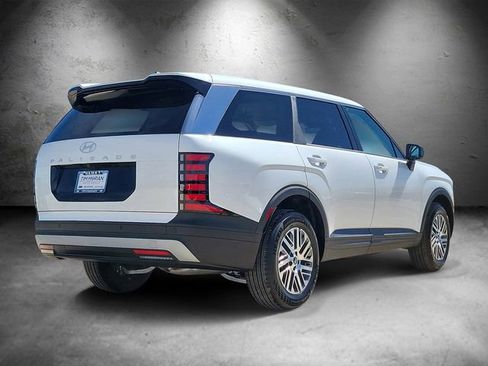 New 2026 Hyundai Palisade SE image 3