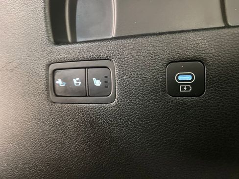 Used 2024 Hyundai Palisade Calligraphy image 41