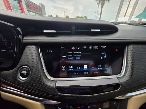 Used 2018 Cadillac XT5 Luxury w/ Driver Awareness Package FWD image 23