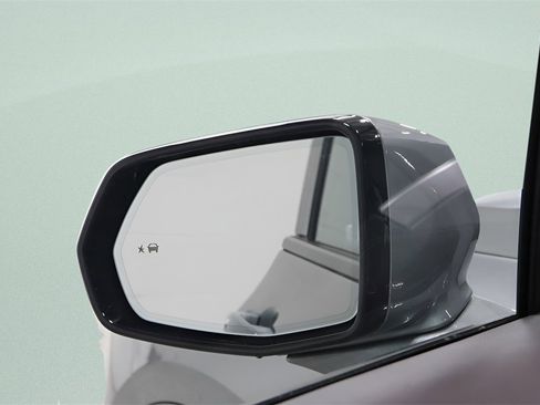 Used 2024 Cadillac XT6 Sport image 24