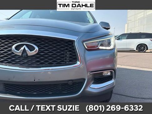 Used 2017 INFINITI QX60 Luxe w/ Premium Plus Package AWD/4WD image 5