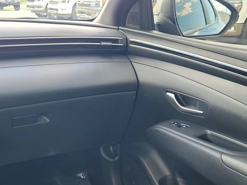 Used 2024 Hyundai Santa Cruz SEL FWD image 15
