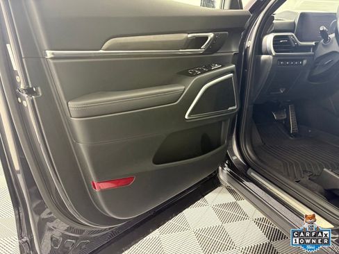 Certified 2025 Kia Telluride SX Prestige X-Line AWD/4WD image 15
