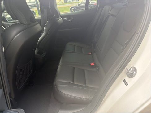 Used 2023 Volvo S60 B5 Plus FWD image 23