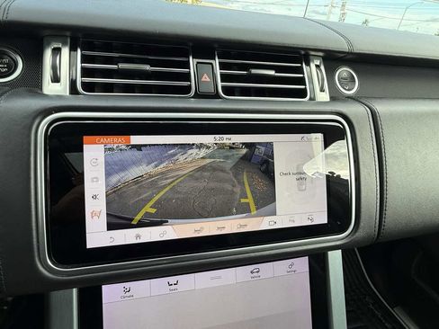 Used 2018 Land Rover Range Rover Long Wheelbase Autobiography image 30