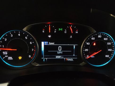 Used 2018 Chevrolet Traverse LT FWD image 23