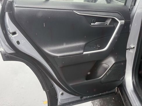 Used 2023 Toyota RAV4 Limited image 15