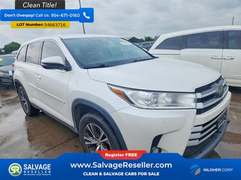 Used 2019 Toyota Highlander Plus FWD image 5