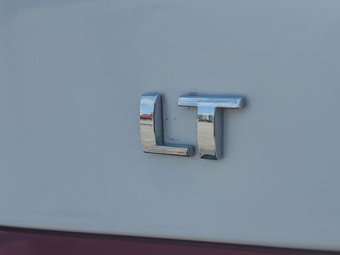 Used 2024 Chevrolet Malibu LT image 10