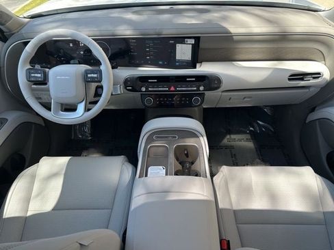 New 2026 Hyundai Palisade Limited FWD image 21