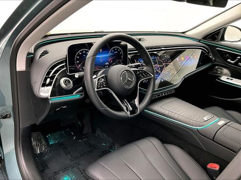 Used 2026 Mercedes-Benz E 350 Sedan image 19