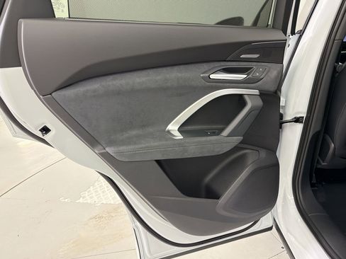 New 2026 Audi SQ5 Premium Plus image 25