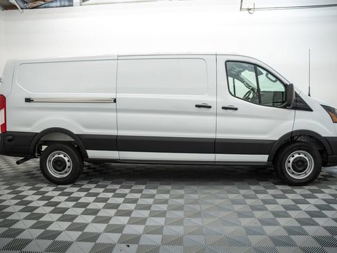 New 2026 Ford Transit 150 Low Roof w/ Load Area Protection Package RWD image 4
